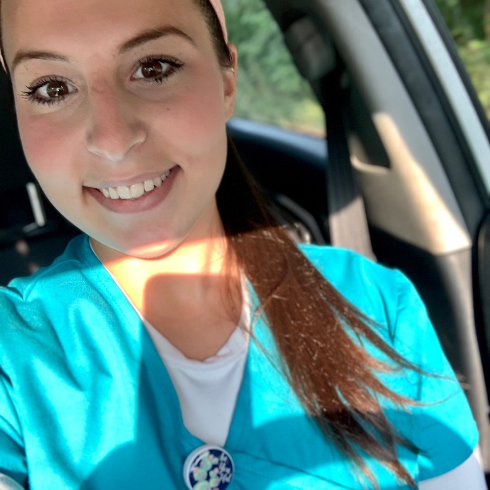 Meet your Posher, Alena